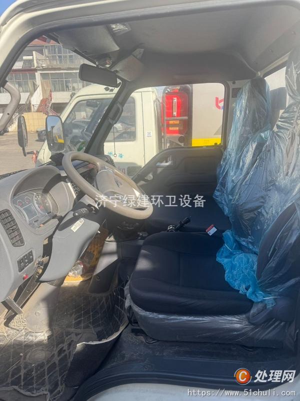 二手壓縮式垃圾車