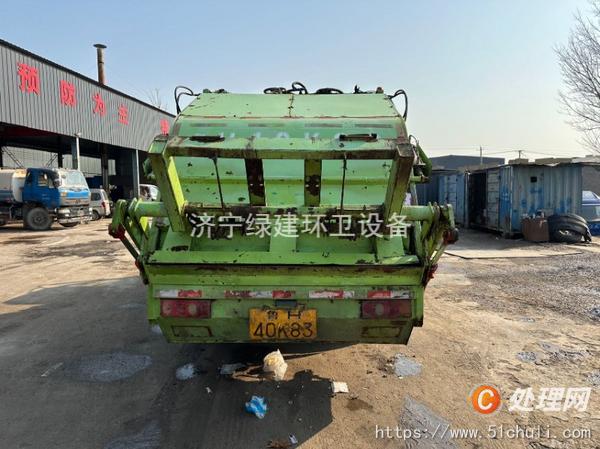 二手壓縮式垃圾車