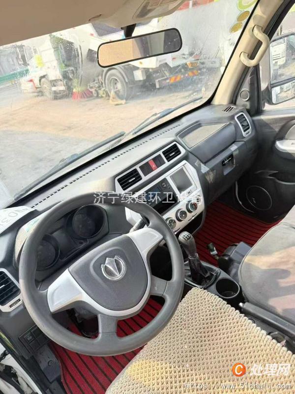 二手勾臂式垃圾車