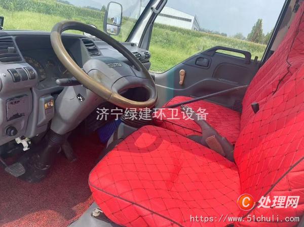 二手壓縮式垃圾車(chē)