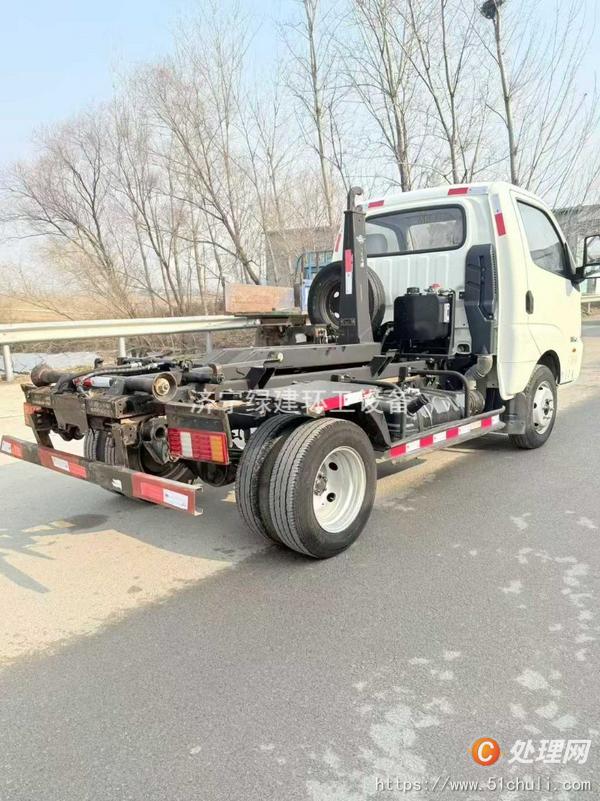 二手勾臂式垃圾車