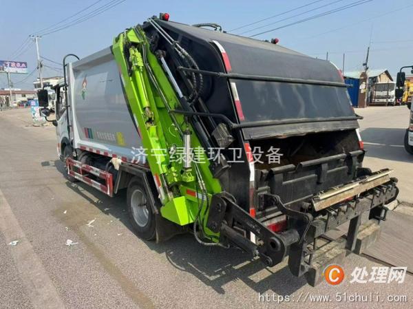 二手壓縮式垃圾車
