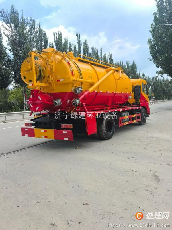 二手清洗吸污車