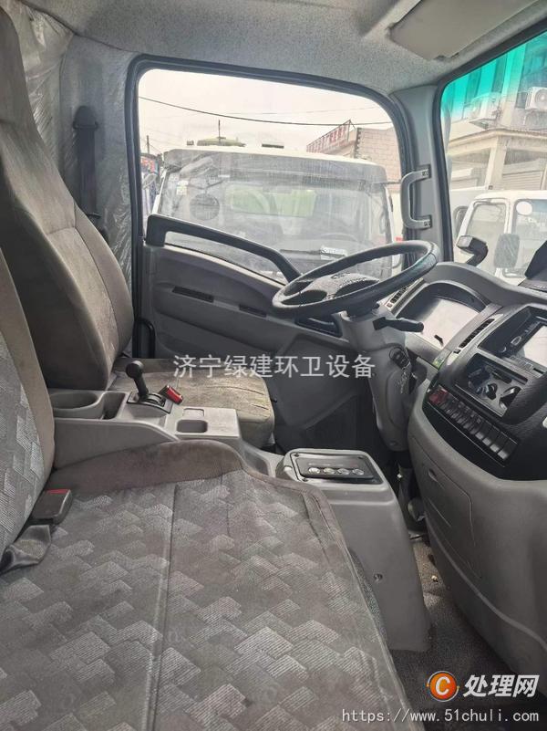 二手壓縮式垃圾車