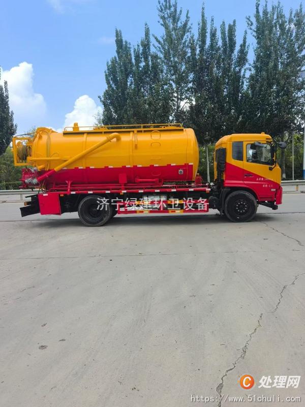 二手清洗吸污車