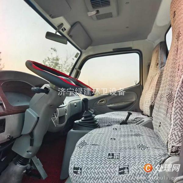 二手吸糞車