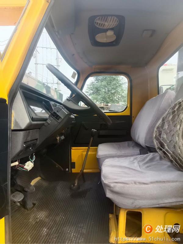 二手汽車吊