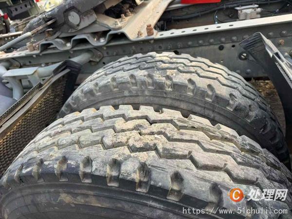 二手牽引車