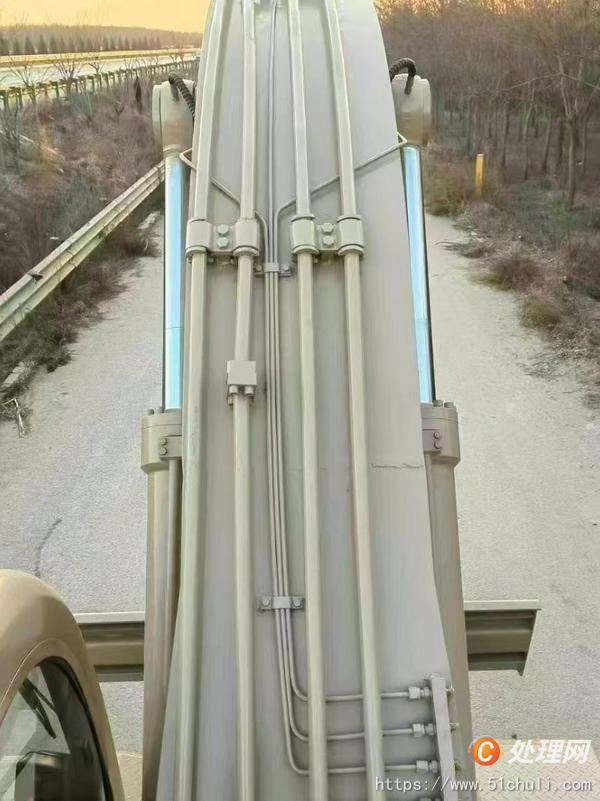 二手挖掘機