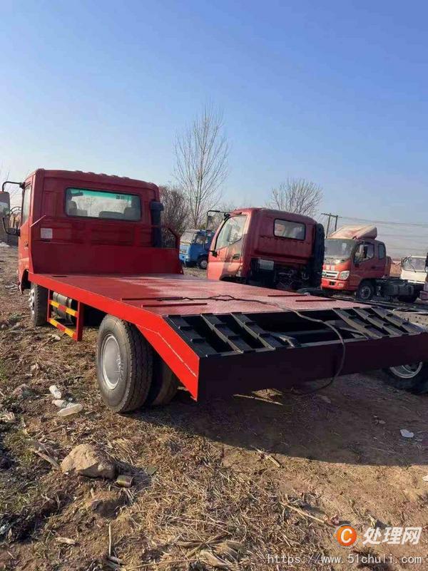 二手挖掘機運輸車