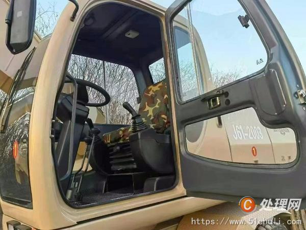 二手挖掘機
