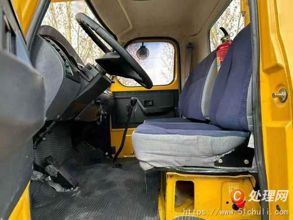 二手汽車吊