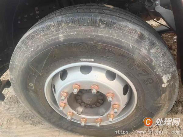 二手牽引車