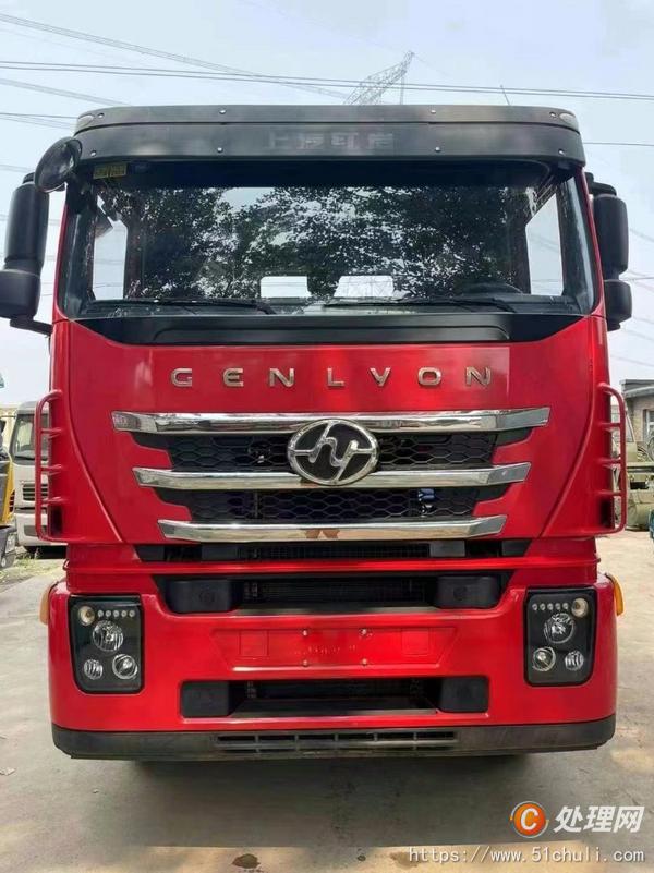 现车供应2019年,二手红岩450马力牵引车拖头,准新车,