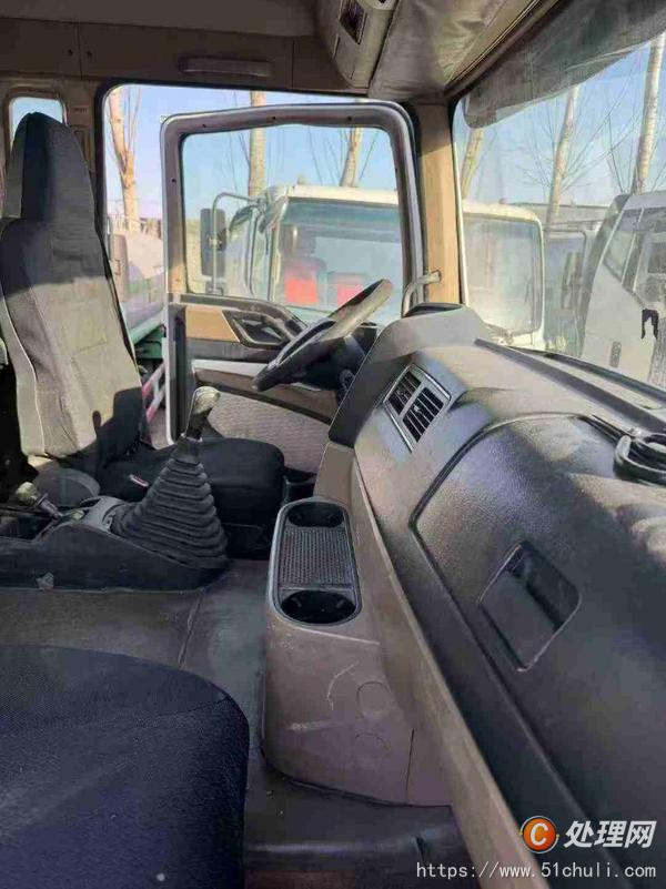 二手油罐車