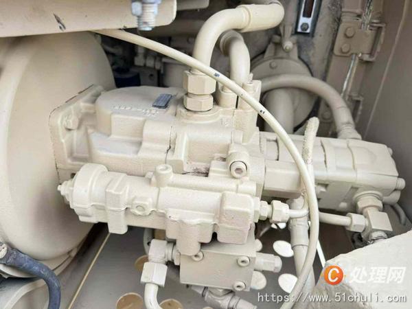 二手挖掘機(jī)
