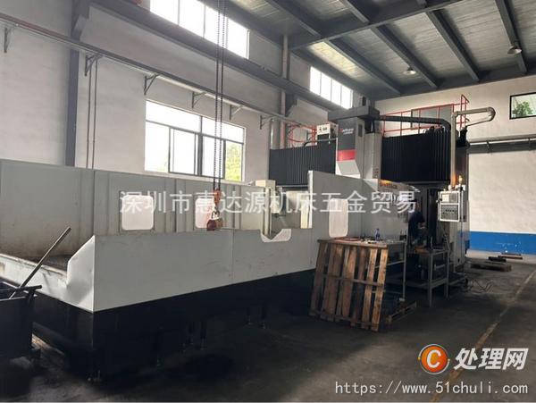 出售三轴线轨龙门加工中心齿轮头台群6025