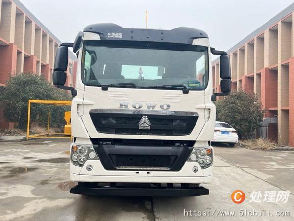 二手勾臂式垃圾車