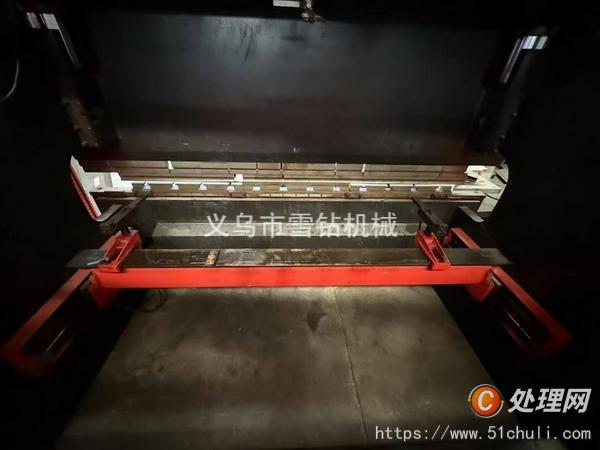 二手數(shù)控折彎機