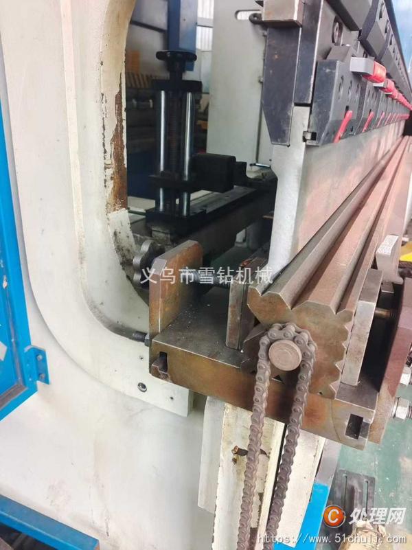 二手數(shù)控折彎機