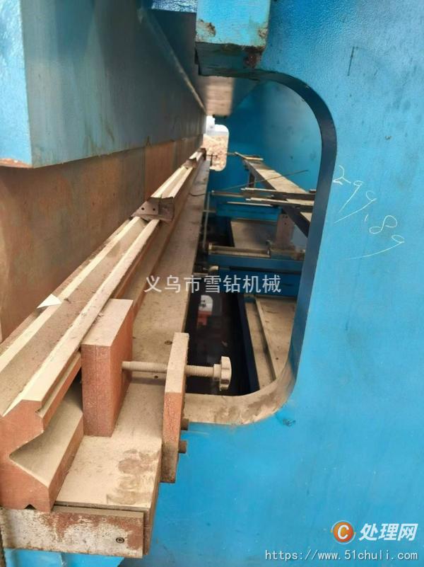二手折彎機