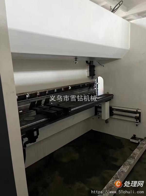 二手數(shù)控折彎機