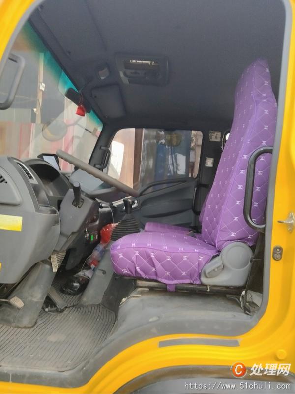 二手汽車吊