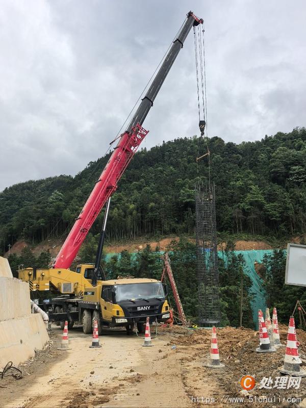 二手汽車吊