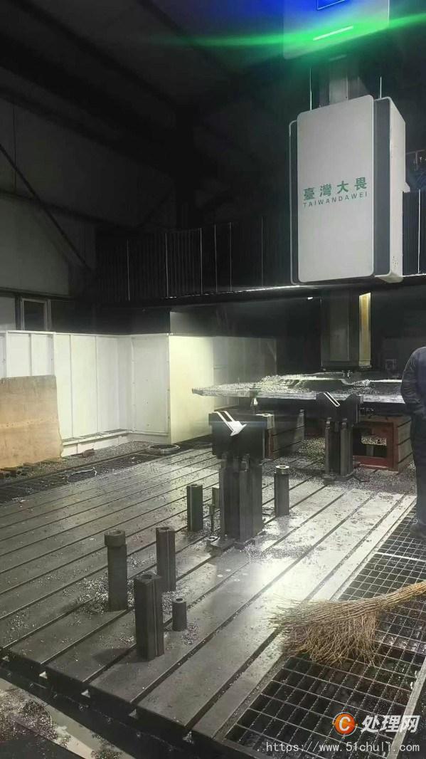 二手龍門鏜銑床