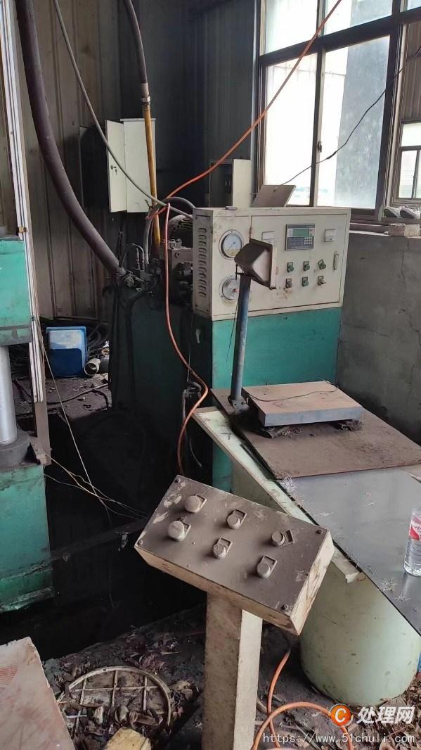 二手液壓機(jī)