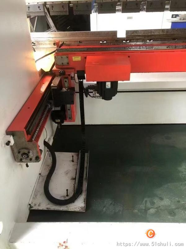 二手折彎機(jī)