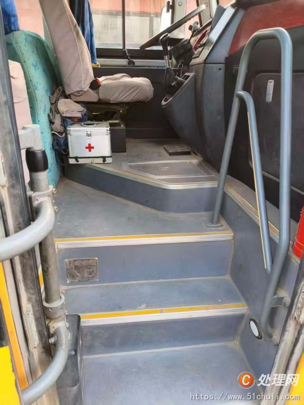 二手校車