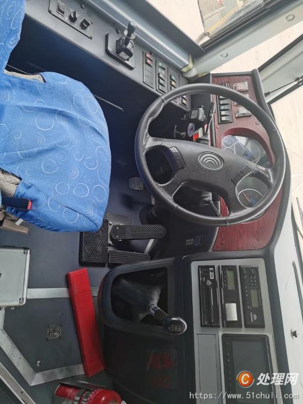 二手校車