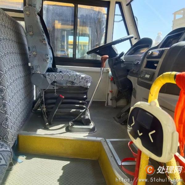 二手校車