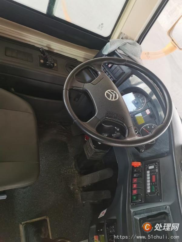 二手校車