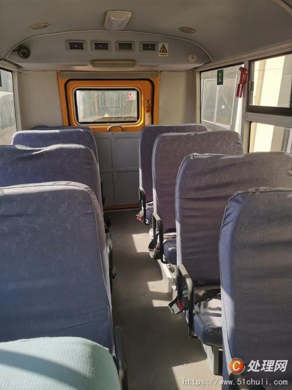 二手校車