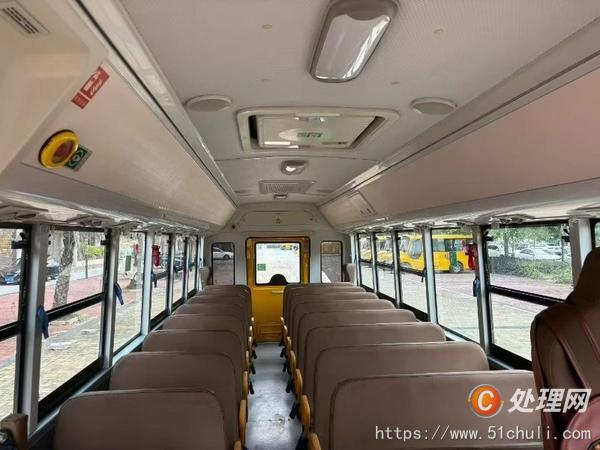二手校車