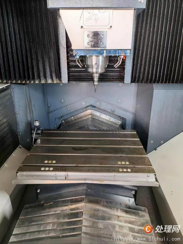 二手數(shù)控雕刻機