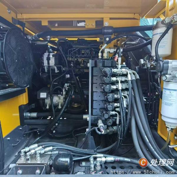 二手挖掘機(jī)