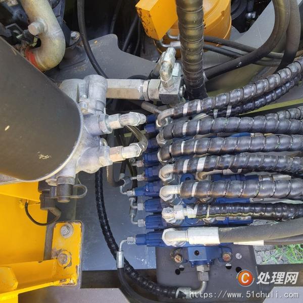 二手挖掘機(jī)