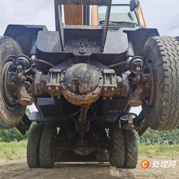 二手挖掘機(jī)