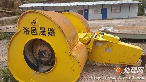 二手壓路機(jī)