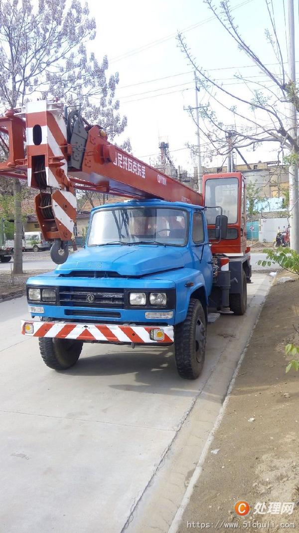 转让12年泰安东岳马尼托瓦克8吨汽车吊