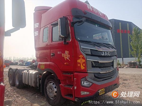 二手牽引車