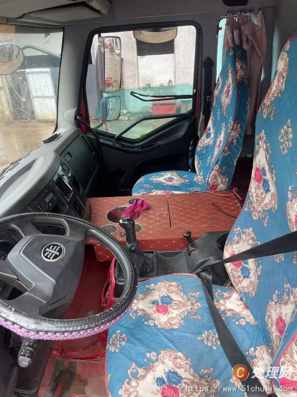 二手牽引車