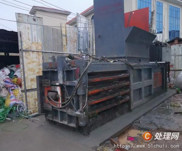 转让闲置废品打包机,捆包机 捆扎机 废塑料打包机 缠膜打包机