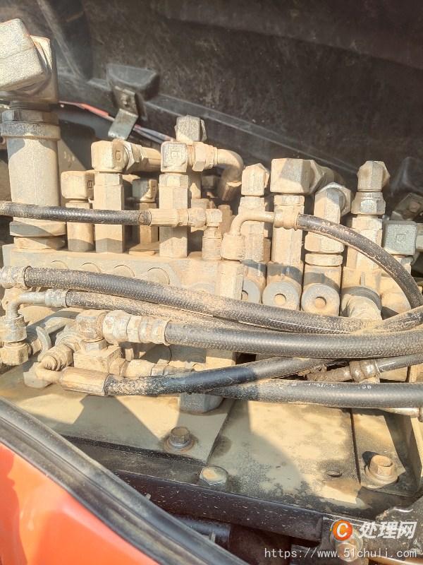 二手挖掘機(jī)