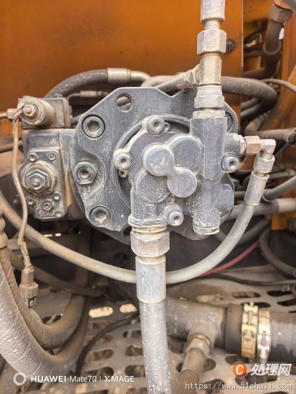 二手挖掘機