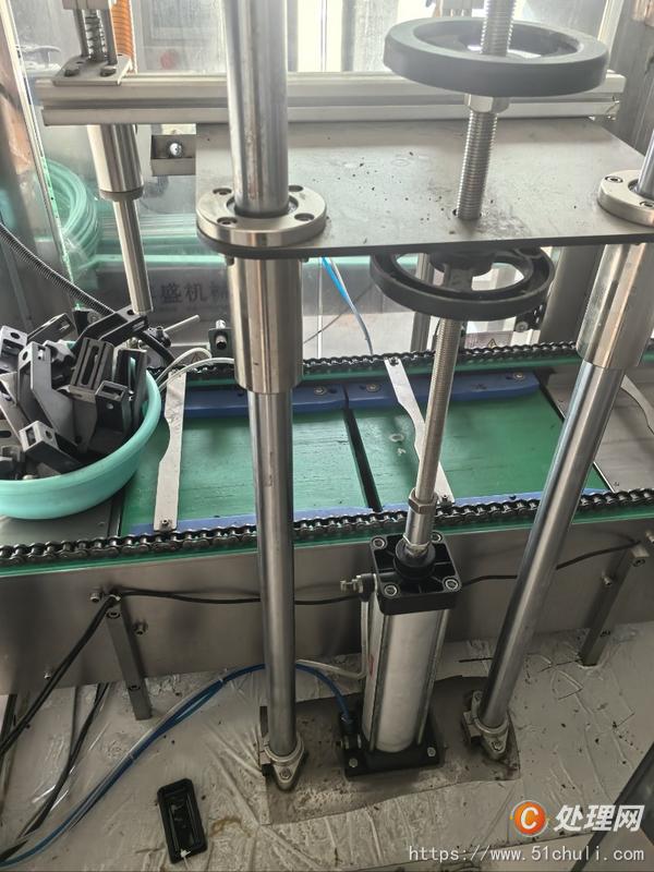 二手灌裝機(jī)