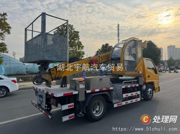 二手高空作業(yè)車